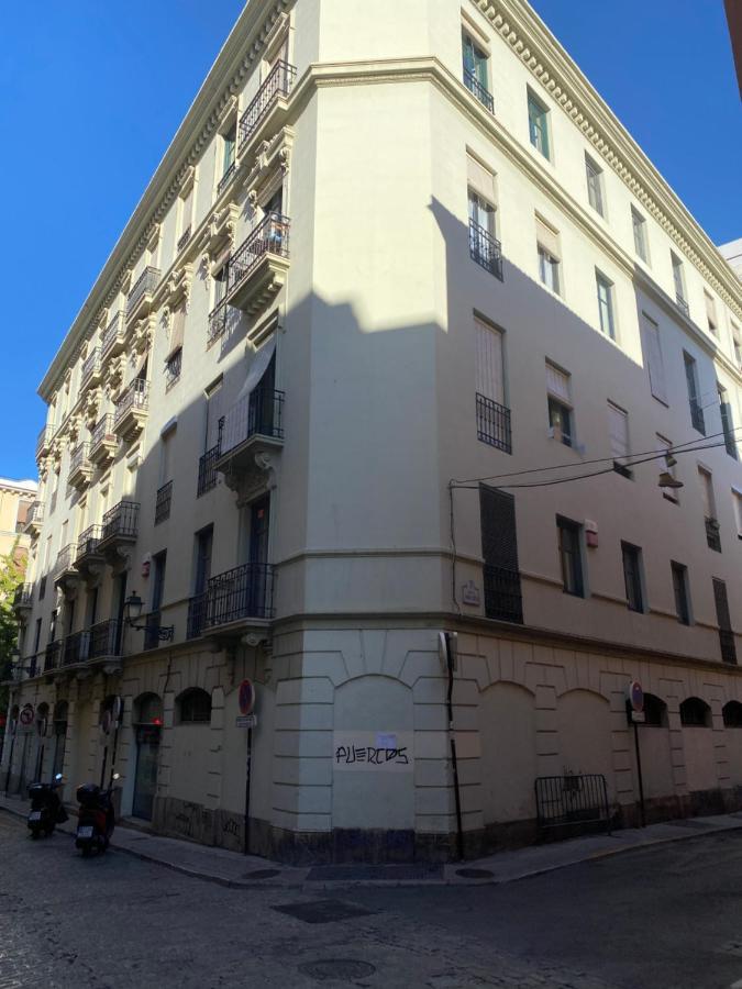 Gran Via Apartment Гранада Екстериор снимка