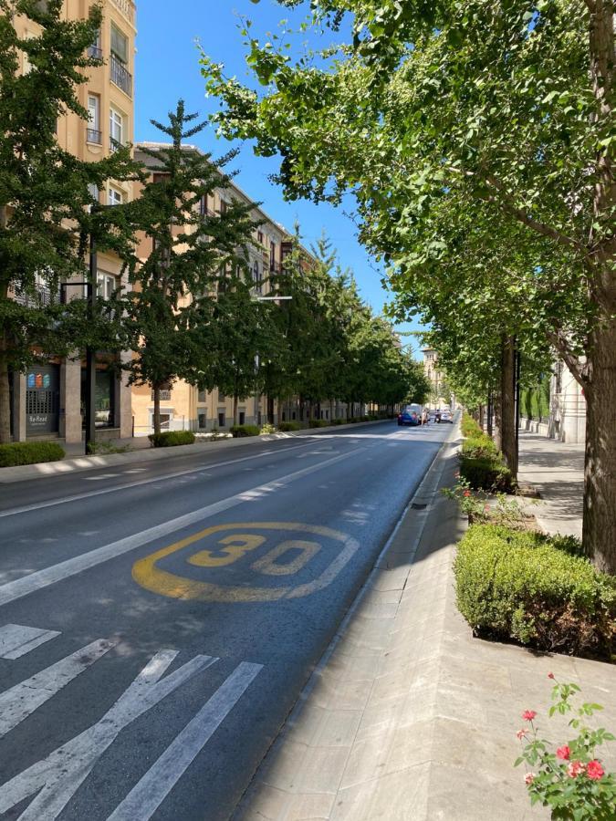 Gran Via Apartment Гранада Екстериор снимка