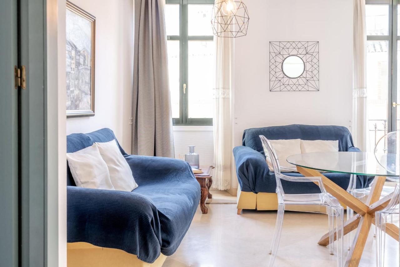 Gran Via Apartment Гранада Екстериор снимка