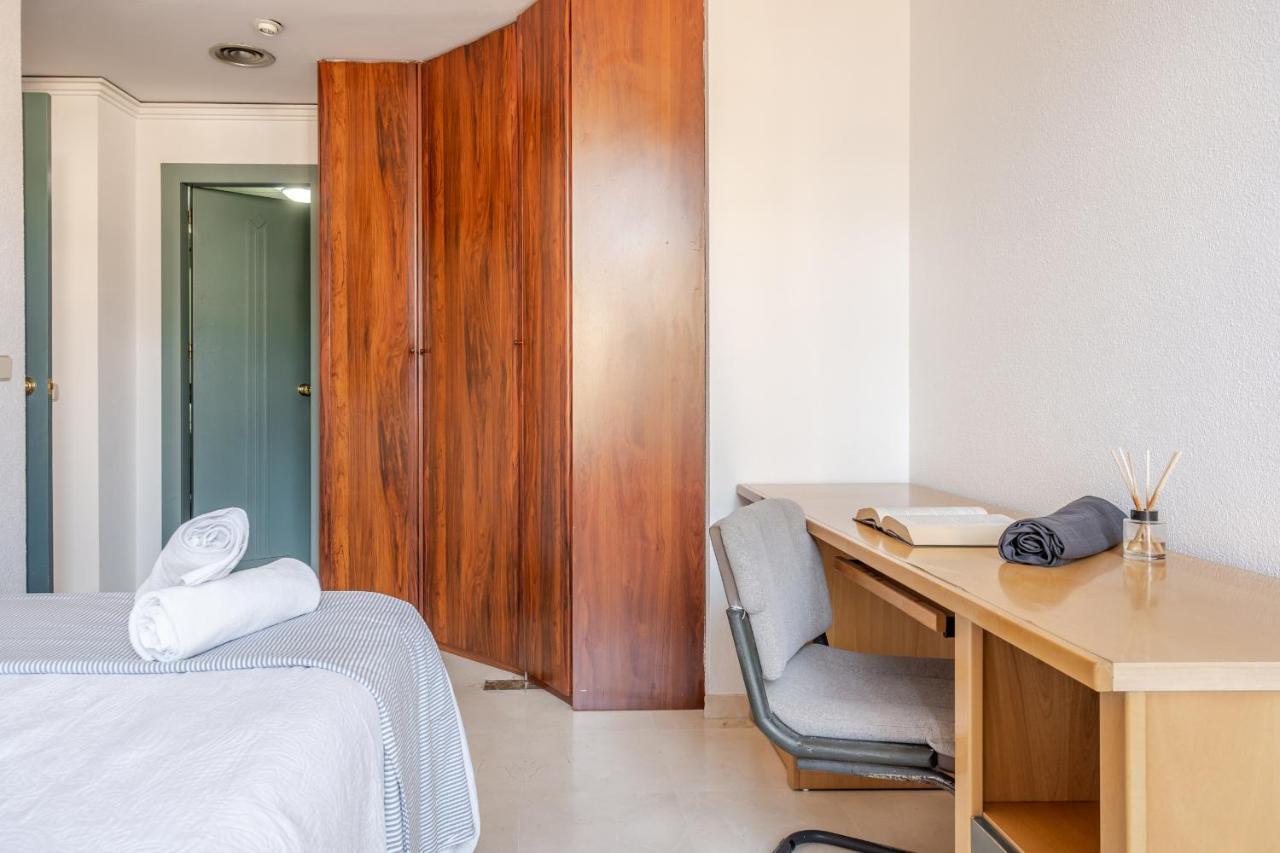 Gran Via Apartment Гранада Екстериор снимка